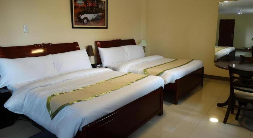 Time Travellers Hotel Manila Kültér fotó